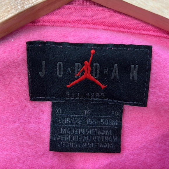 Jordan long sleeve sweatshirt Size 13-15 year old - Picture 2 of 7
